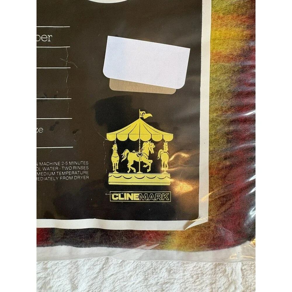 Lot 2 Carousel Mills Sport Stadium Blanket Colorfast Fiber Throw 45